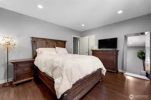 Bedroom - 1729 23rd Ave, Longview, WA 98632 photo 2 of 2