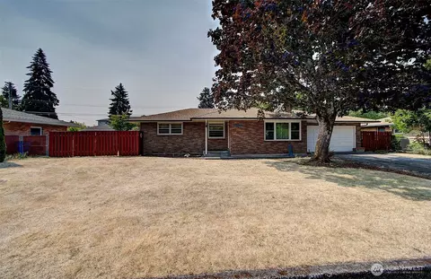 9305 NE 6th St, Vancouver, WA 98664