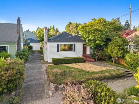 310 NW 75th St, Seattle, WA 98117