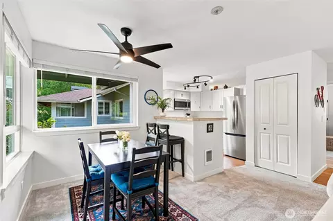 Dining - 3903 243rd Pl SE #N301, Bothell, WA 98021 photo 2 of 2