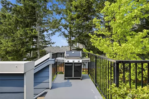 Exterior - 3903 243rd Pl SE #N301, Bothell, WA 98021 photo 4 of 10