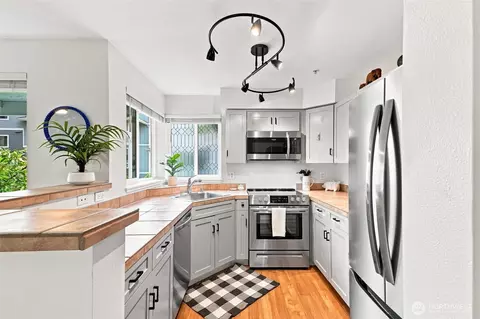 Kitchen - 3903 243rd Pl SE #N301, Bothell, WA 98021 photo 1 of 5