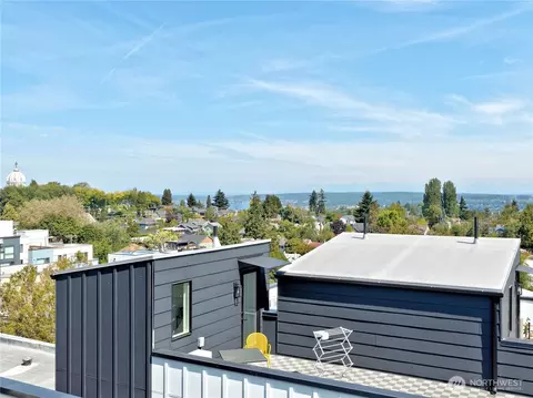 View/Area - 435 19th Ave E, Seattle, WA 98112 photo 2 of 3