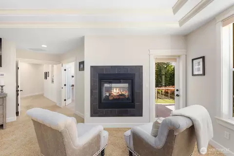Entry Way - 897 Spaulding Cir, Buckley, WA 98321 photo 1 of 1