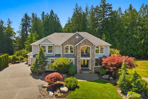 Exterior - 897 Spaulding Cir, Buckley, WA 98321 photo 2 of 10