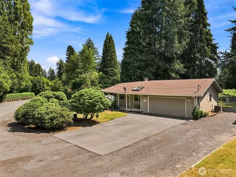 5815 7th Ave SE, Lacey, WA 98503