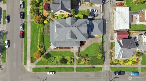 View/Area - 2329 Rucker Ave, Everett, WA 98201 photo 1 of 2