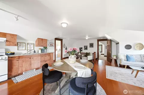 Dining - 2329 Rucker Ave, Everett, WA 98201 photo 4 of 4