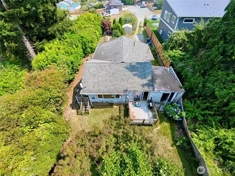 3719 Commercial Ave, Anacortes, WA 98221
