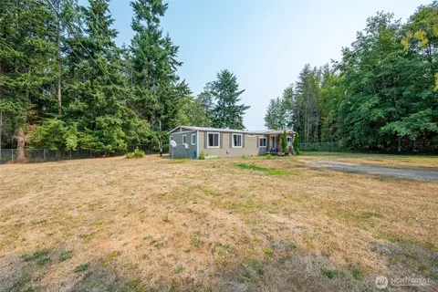 803 Hazzle Ct, Coupeville, WA 98239