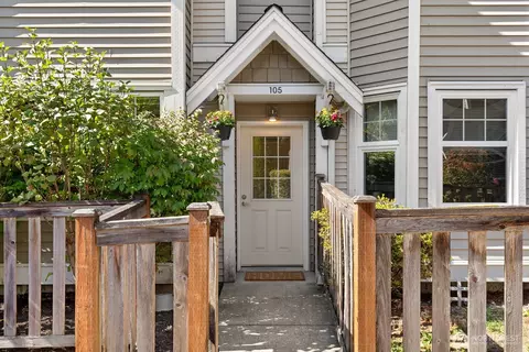 16418 NE 91st St #105, Redmond, WA 98052