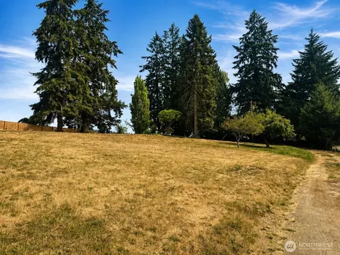 9011 NW 82nd Ave NW, Gig Harbor, WA 98332