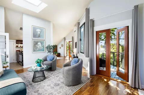 3835 Fremont Ave N #3, Seattle, WA 98103