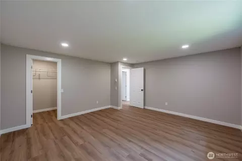 Bedroom - 921 Ruby Valley Ct, Maple Falls, WA 98266 photo 2 of 2