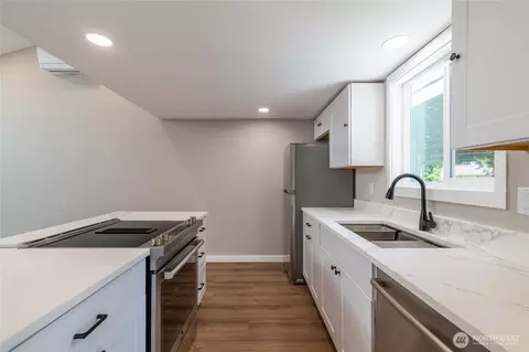 Kitchen - 921 Ruby Valley Ct, Maple Falls, WA 98266 photo 1 of 3