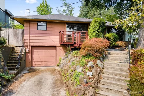 4215 51st Ave S, Seattle, WA 98118