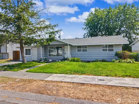 2607 W Texas St, Moses Lake, WA 98837