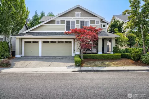 4613 NE 2nd St, Renton, WA 98059