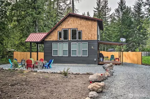 108 Osborn Rd, Ashford, WA 98304