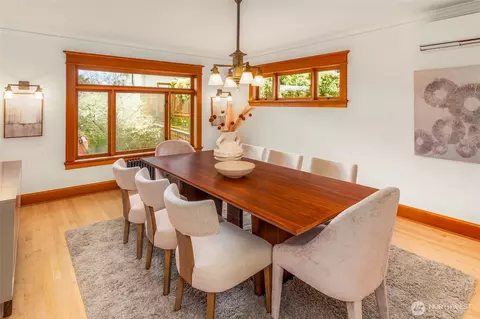Dining - 2117 N 36th St, Seattle, WA 98103 photo 1 of 1