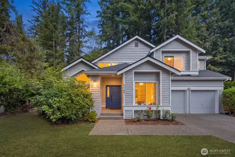 25700 SE 35th Pl, Issaquah, WA 98029