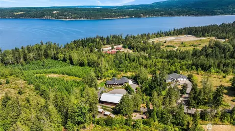 View/Area - 698 Streamside Dr, Sequim, WA 98382 photo 4 of 5