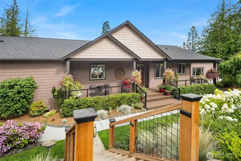 Exterior - 698 Streamside Dr, Sequim, WA 98382 photo 3 of 8
