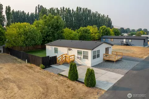 2480 Basin St SW #10, Ephrata, WA 98823