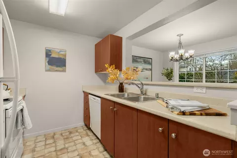 Kitchen - 12404 E Gibson Rd #J105, Everett, WA 98204 photo 1 of 2