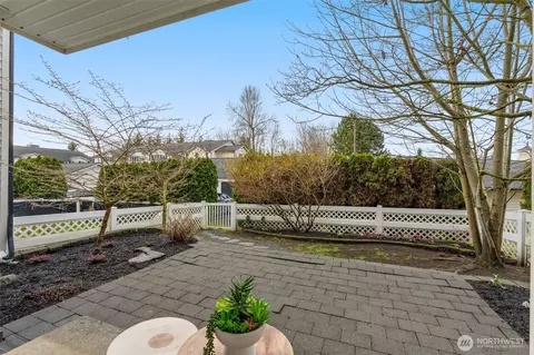 Exterior - 12404 E Gibson Rd #J105, Everett, WA 98204 photo 1 of 6