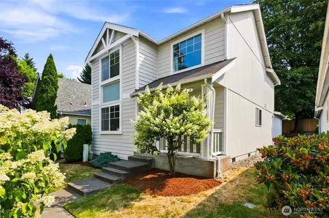 910 27th Ave SE, Puyallup, WA 98374