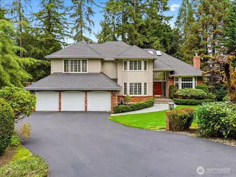 17020 NE 129th Cir, Redmond, WA 98052