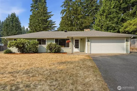 3850 Madrona Dr SE, Port Orchard, WA 98366