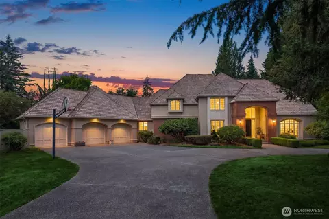 13905 212th Dr NE, Woodinville, WA 98077