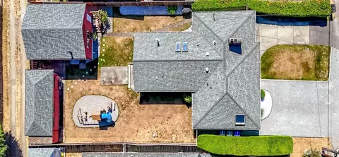 16016 12th Ave SW, Burien, WA 98166