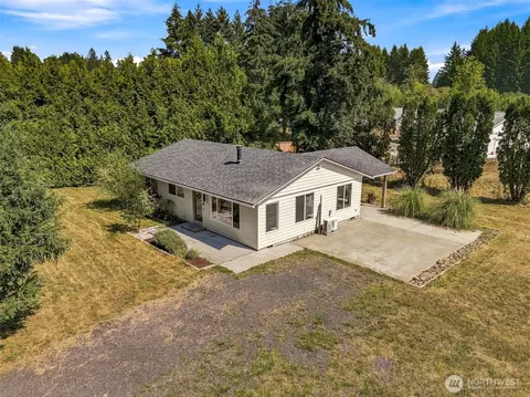 Exterior - 907 Byham Rd, Winlock, WA 98596 photo 8 of 9
