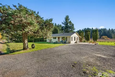 Exterior - 907 Byham Rd, Winlock, WA 98596 photo 7 of 9