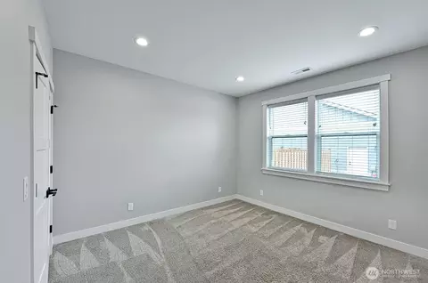 Bedroom - 1112 Falcon Ct, Everson, WA 98247 photo 1 of 1