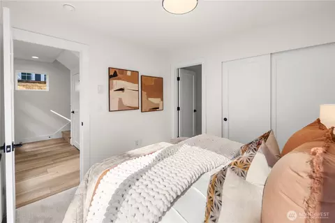 Bedroom - 613 B 18th Ave E, Seattle, WA 98112 photo 5 of 5