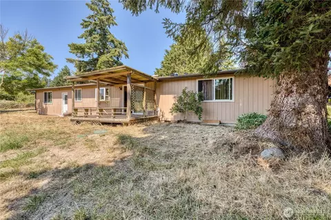 3295 Hastings Ave, Port Townsend, WA 98368