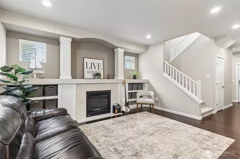 Living - 16311 38th Dr SE, Bothell, WA 98012 photo 2 of 2