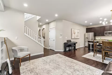 Entry Way - 16311 38th Dr SE, Bothell, WA 98012 photo 3 of 4