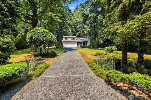 26340 SE 158 St, Issaquah, WA 98027