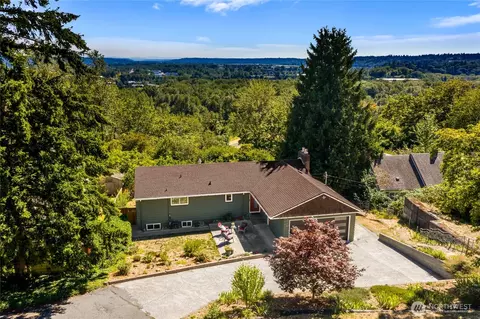 7841 S 135th St, Seattle, WA 98178