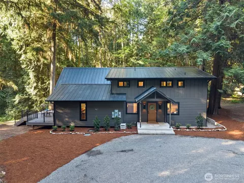 12930 SW 204th St, Vashon, WA 98070