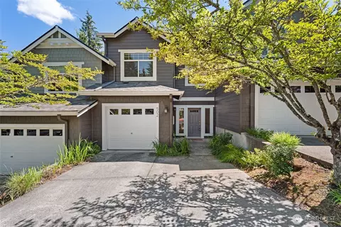 5535 Lakemont Blvd SE #502, Bellevue, WA 98006
