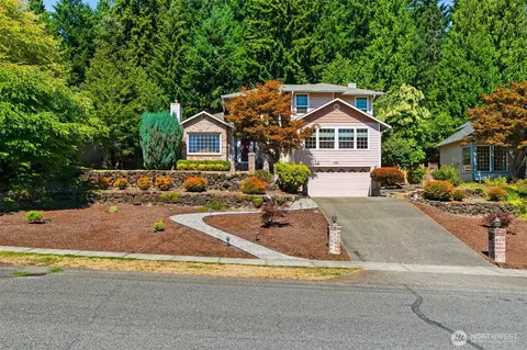1708 Arab Dr SE, Tumwater, WA 98501