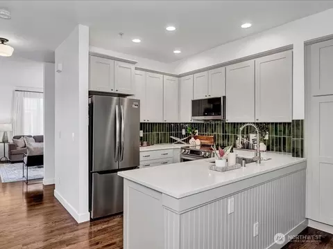 Kitchen - 13400 Dumas Rd #G6, Mill Creek, WA 98012 photo 1 of 4