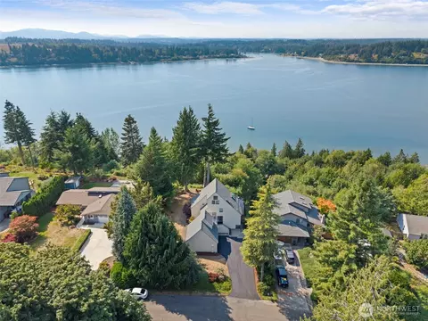 7719 78th Loop NW, Olympia, WA 98502