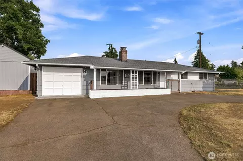 13720 13th Avenue Ct E, Tacoma, WA 98445